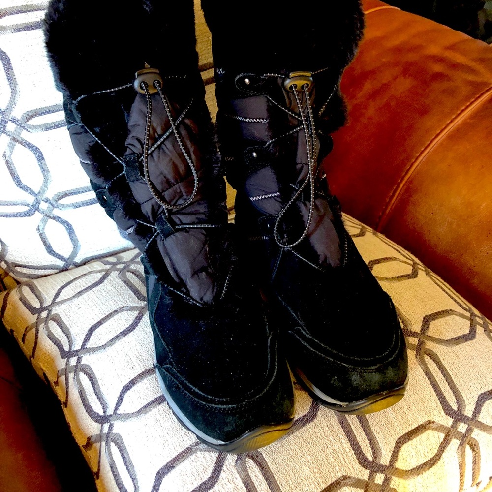 Khombo. Tall Winter Boots